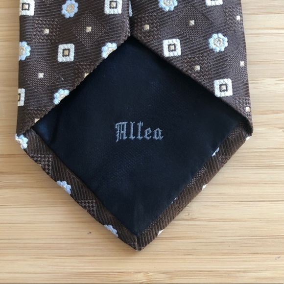Altea Brown & Tan Silk Neck Tie - Picture 3 of 6